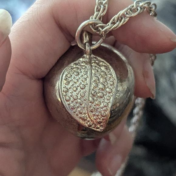 Vintage Large apple necklace| snow-white inspired, metal