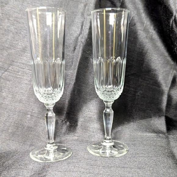 Vintage Set Of 2 Crystal 8” Tall Champagne Flutes - Excellent Condition
