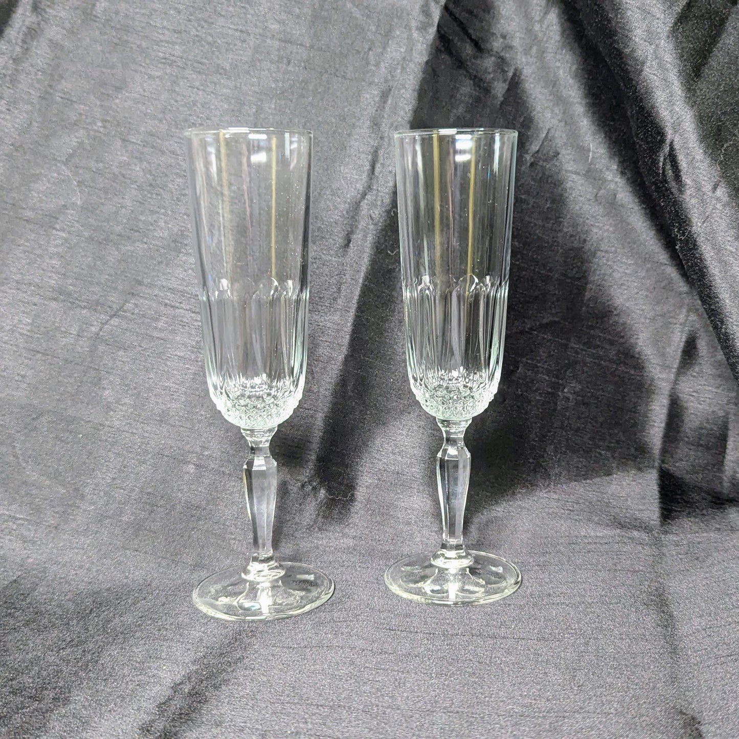Vintage Set Of 2 Crystal 8” Tall Champagne Flutes - Excellent Condition