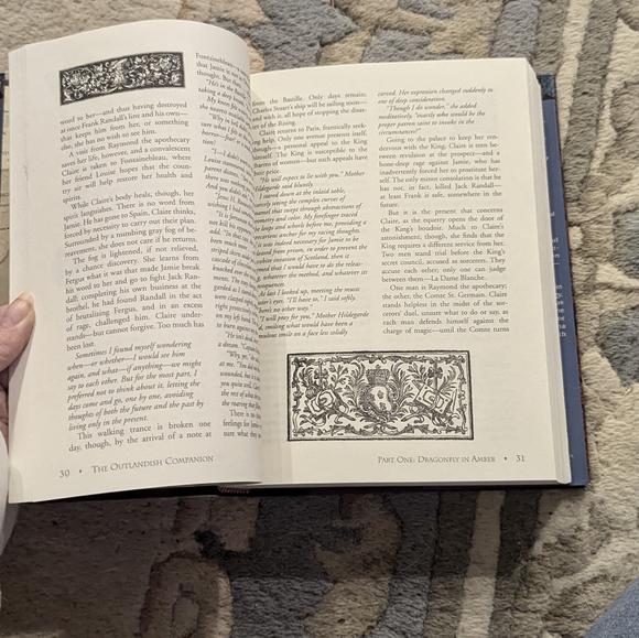 The Outlandish Companion: Companion to Outlander 1999