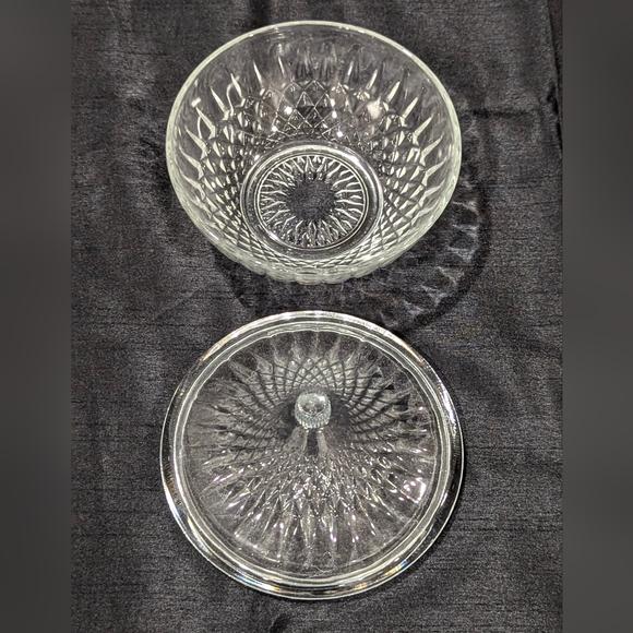 Vintage KIM Indonesia clear glass covered candy or nut dish