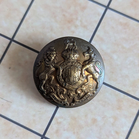 6 ANTIQUE BUTTONS Morton & Crowder LTC. British army" coat of arms of the United Kingdom uniform insignia Button